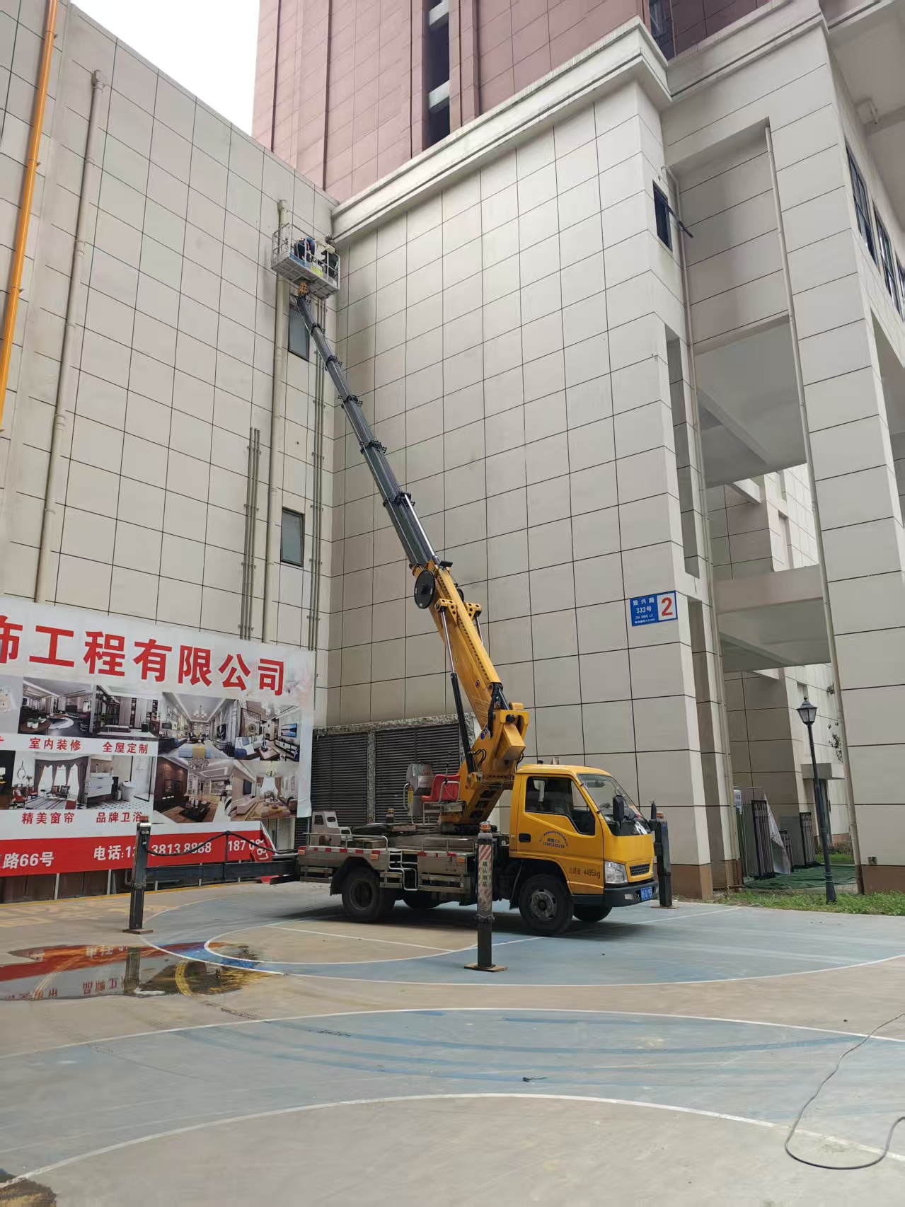 成都路灯车出租 成都路灯车出租